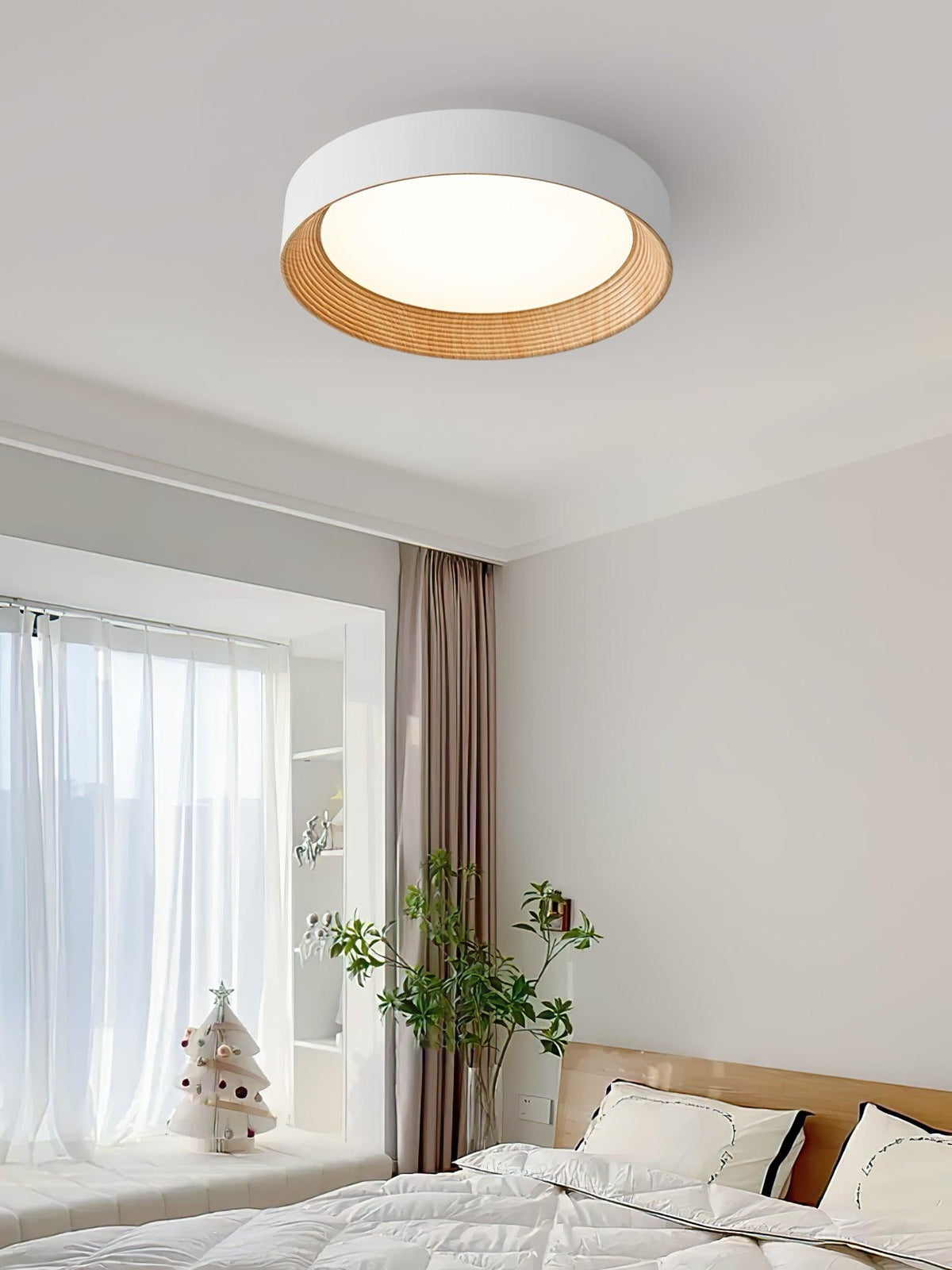 Vipesana Round Ceiling Light