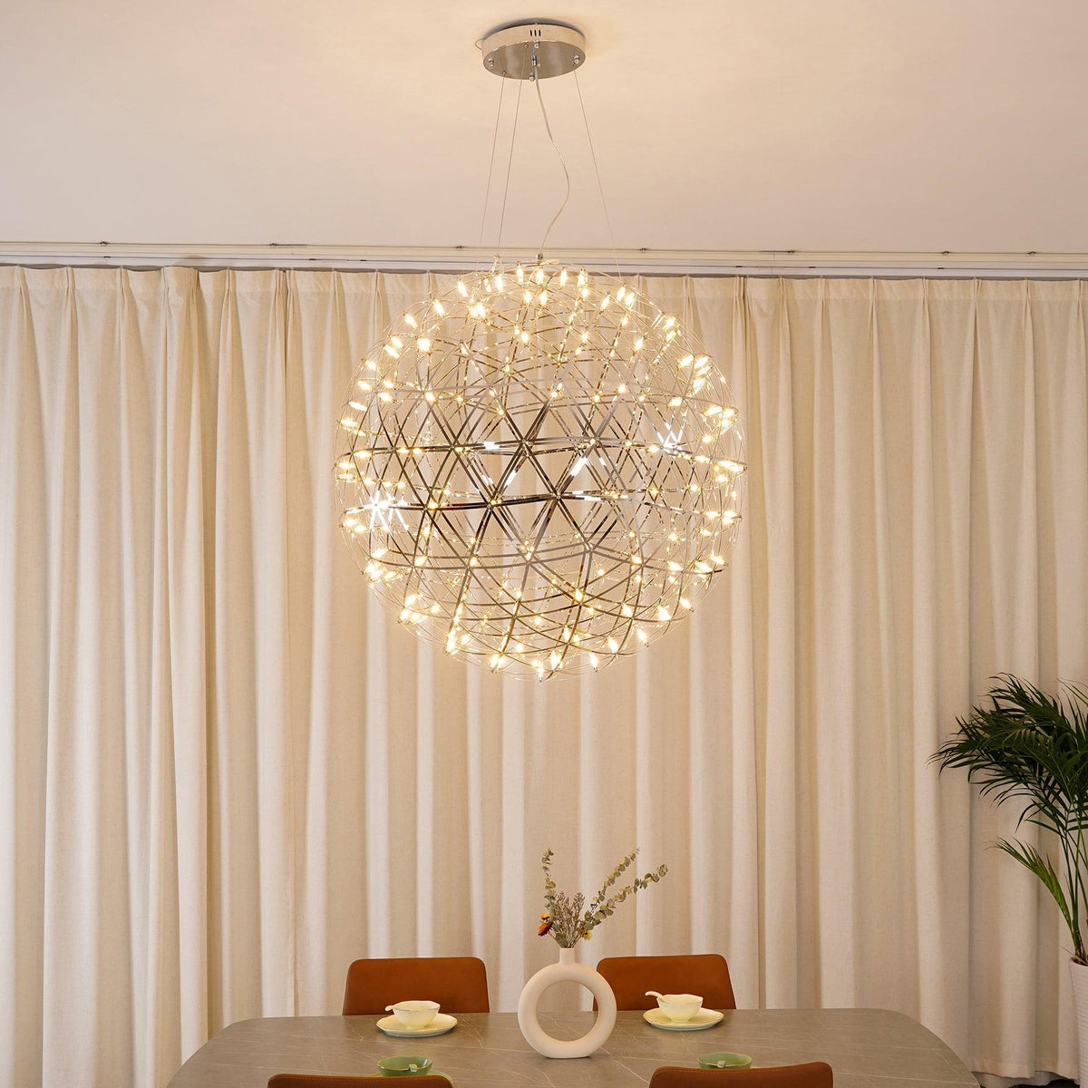 Risseri Globe Pendant Light