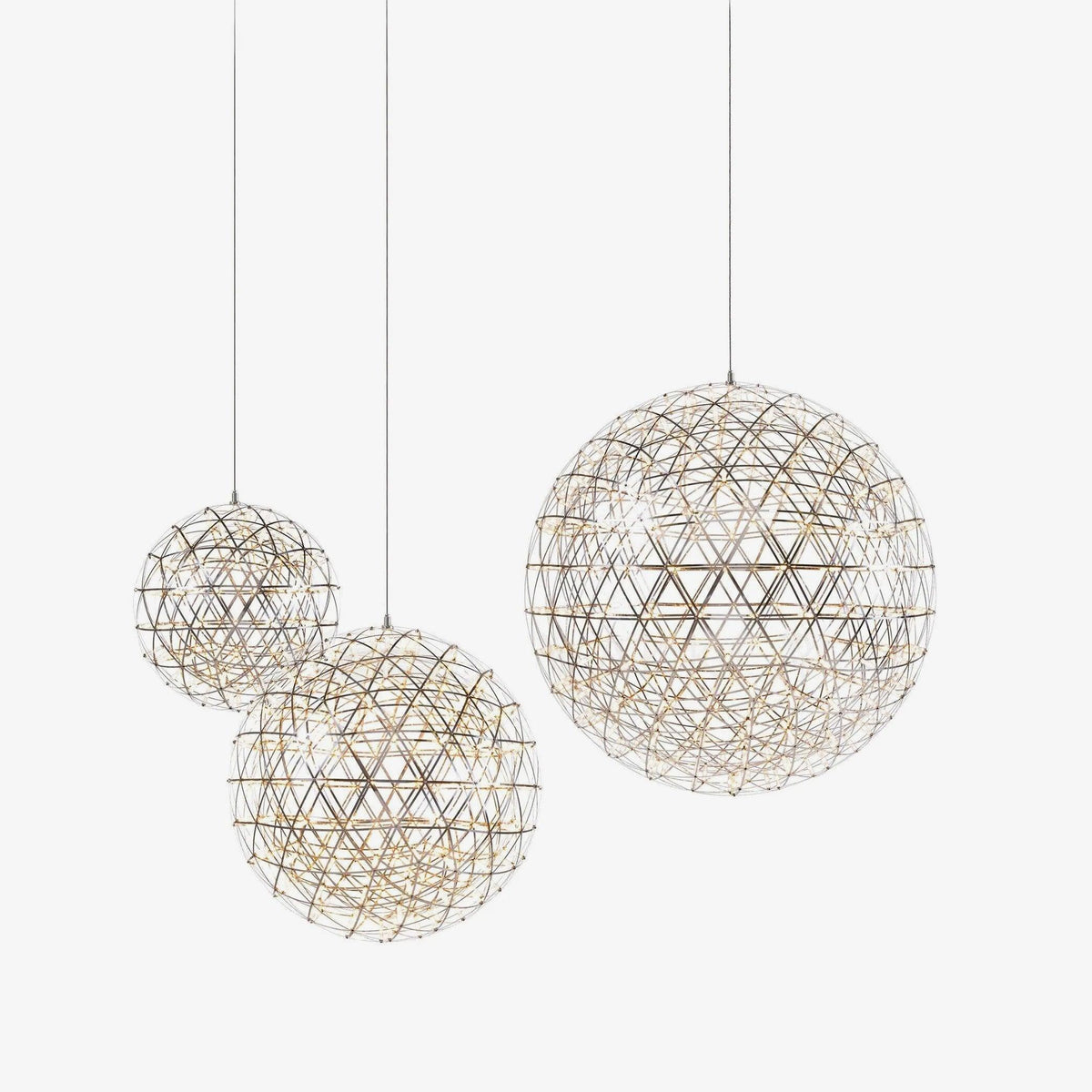 Risseri Globe Pendant Light