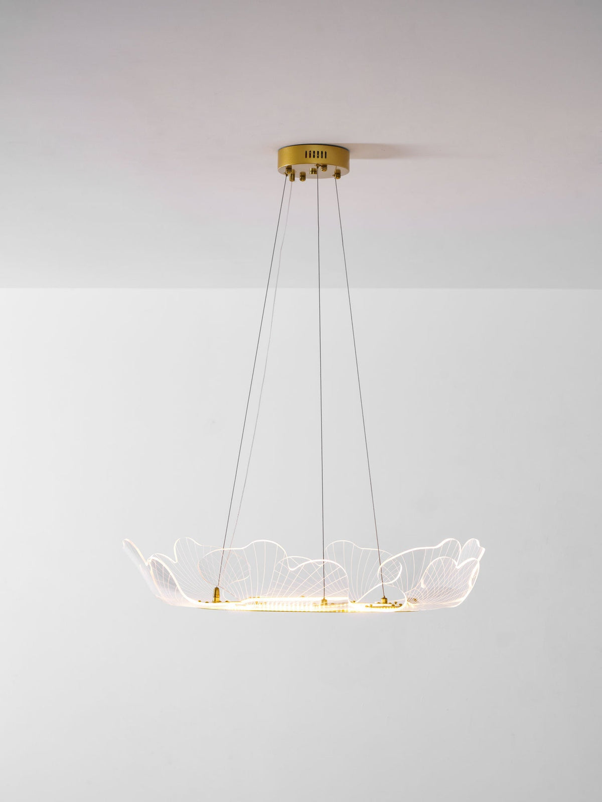 Delvani Leaf Chandelier