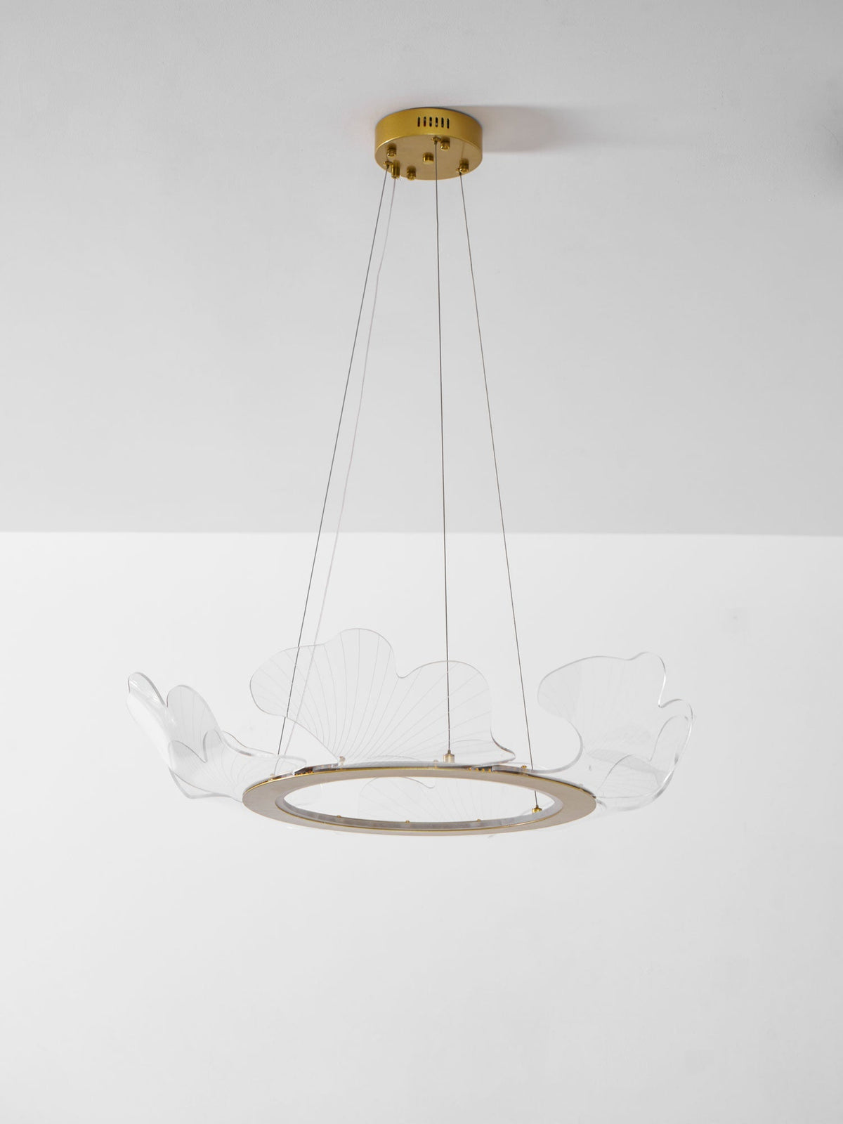 Delvani Leaf Chandelier