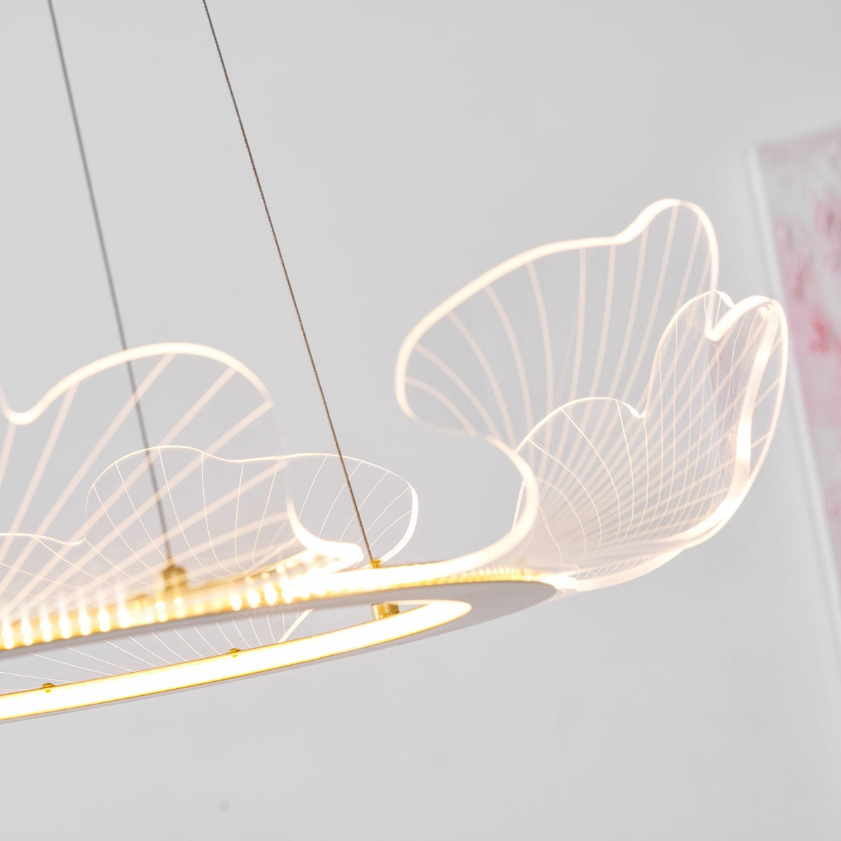 Delvani Leaf Chandelier