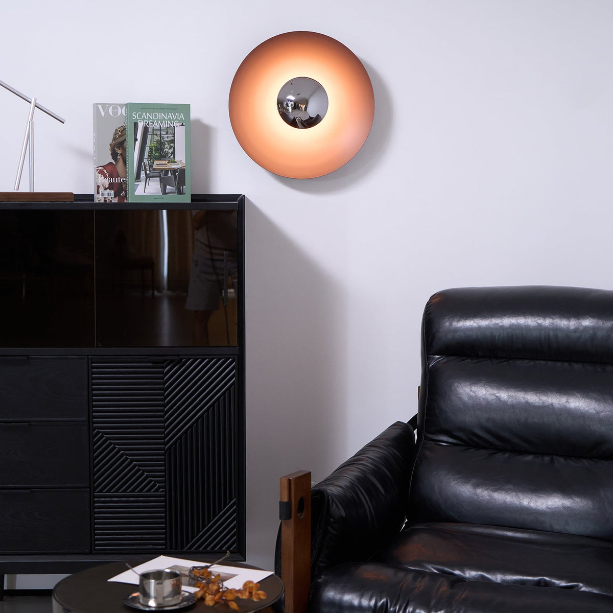 Simplicity Glow Wall Light – detail 4
