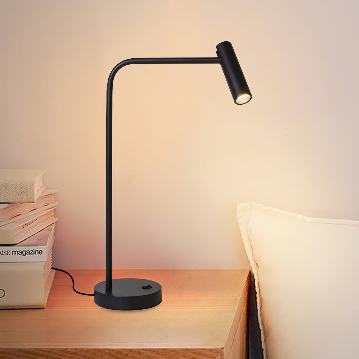 Skinny Table Lamp – detail 2