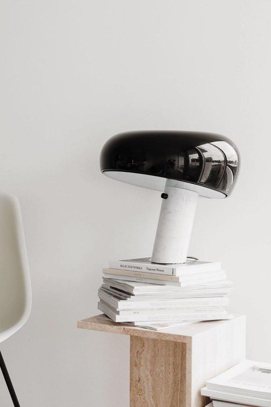Stoskeni Table Lamp