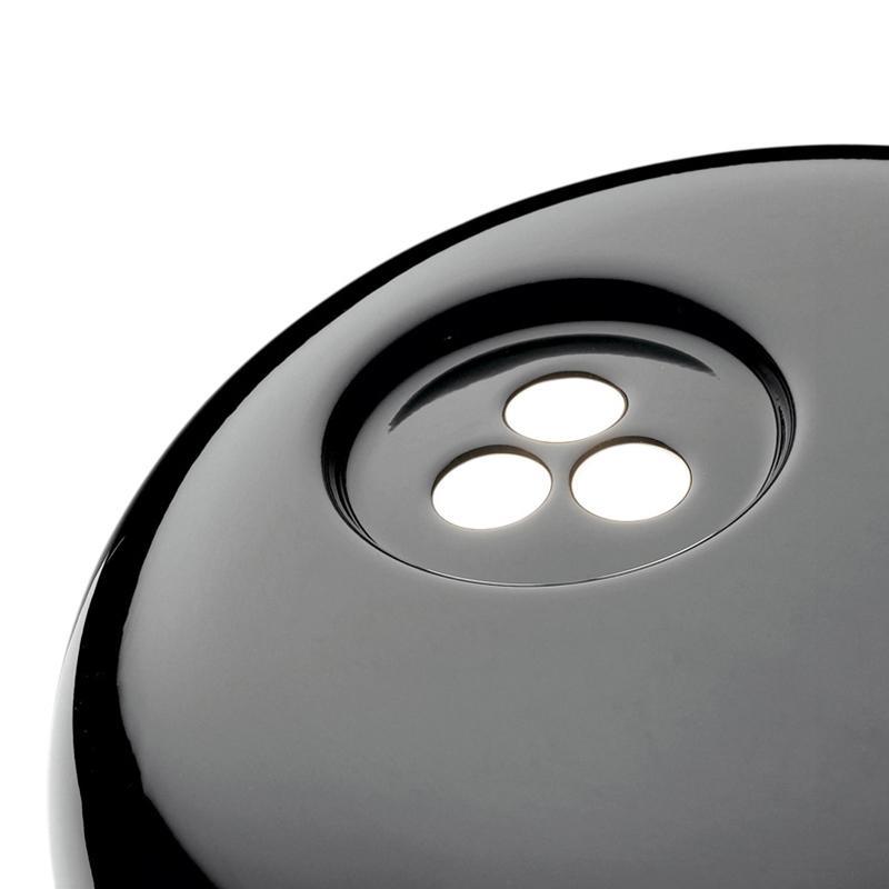 Stoskeni Table Lamp