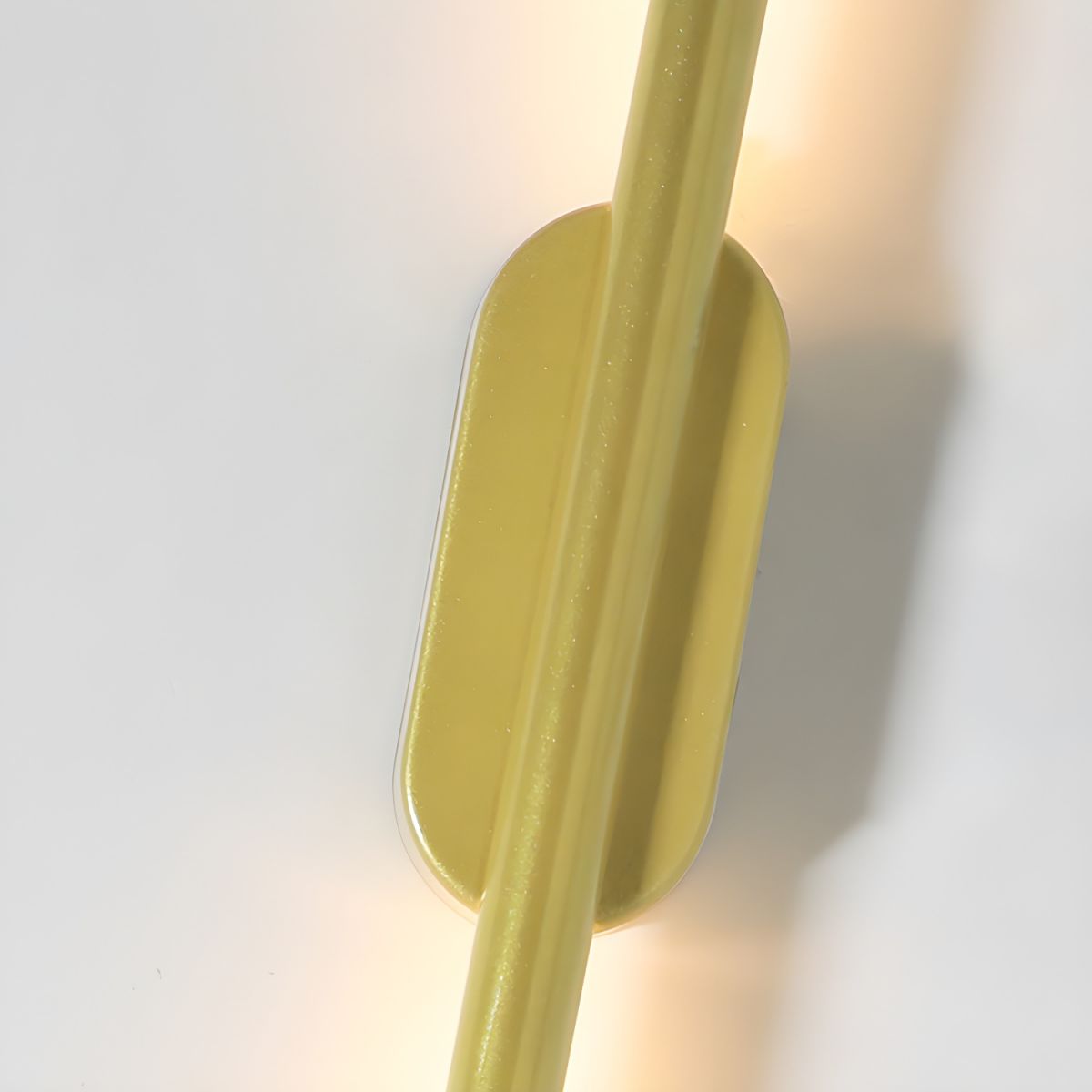 Spilolor Linear Wall Light