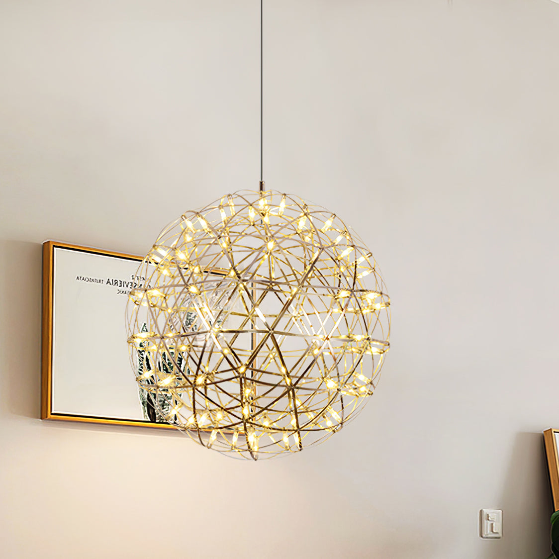 Risseri Globe Pendant Light