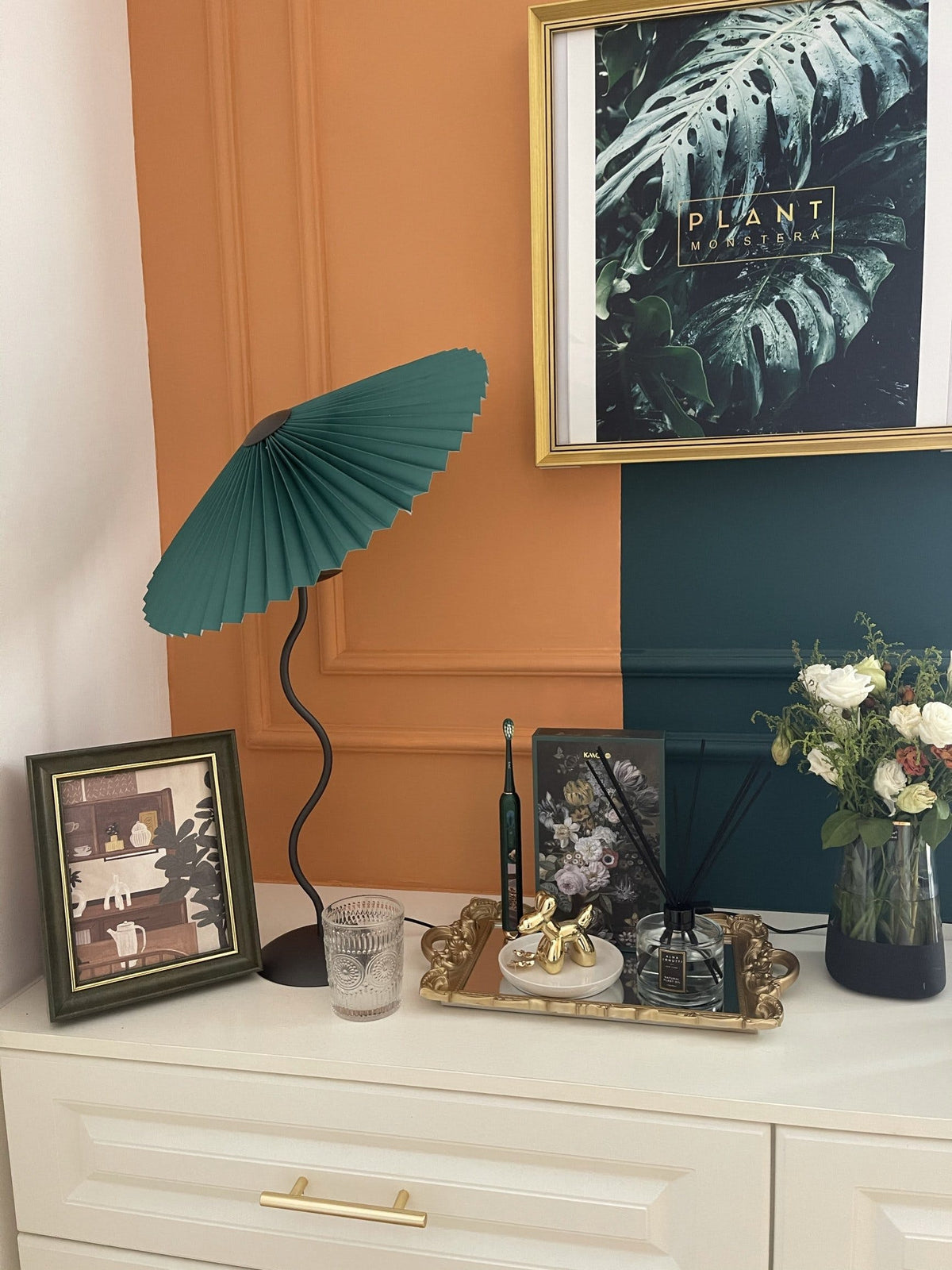 Rodegilo Wavy Table Lamp