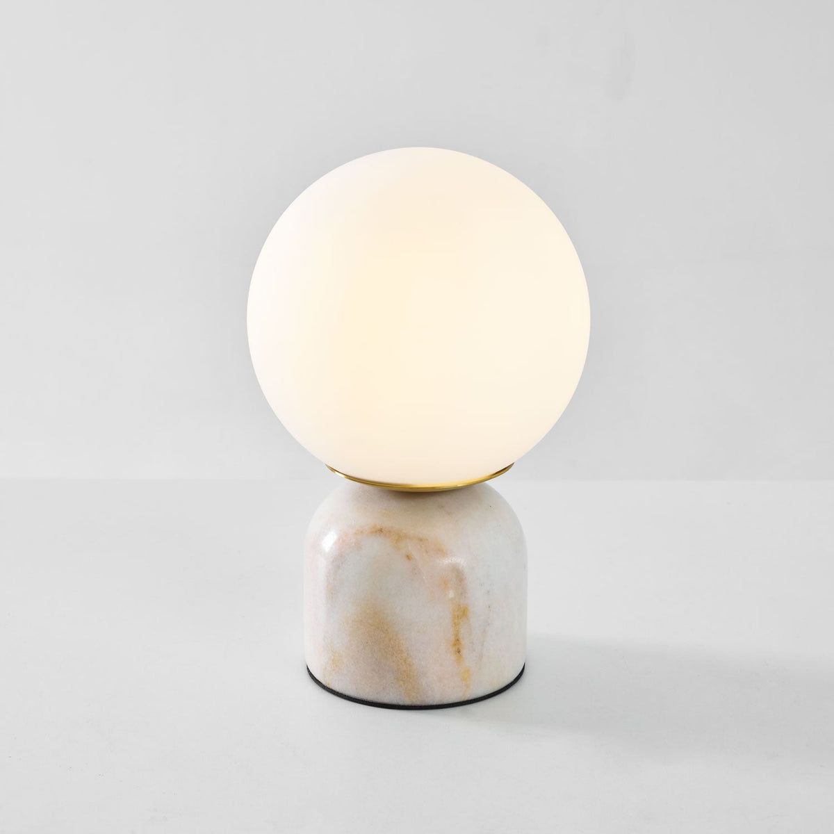 Lamiro Globe Table Lamp