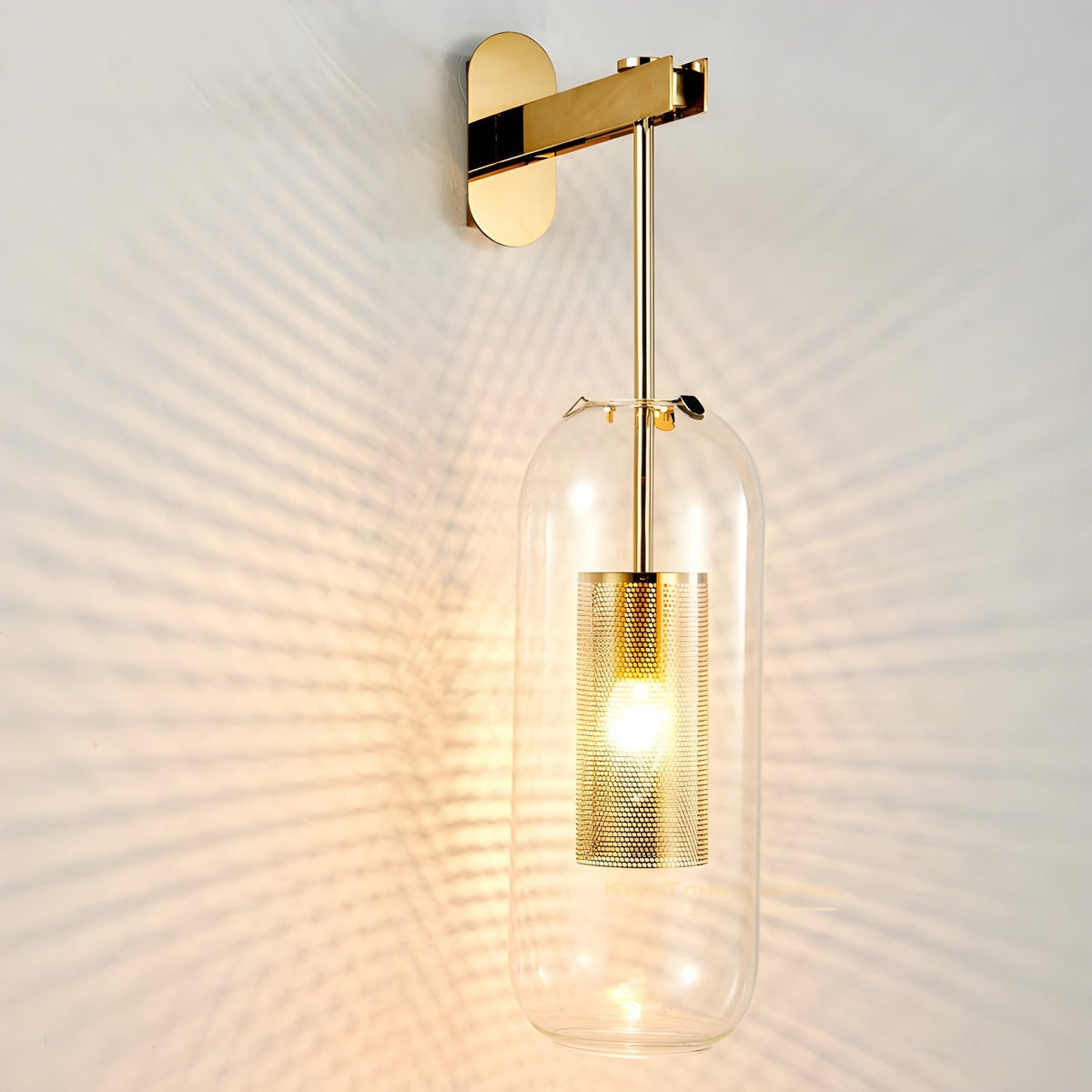 Nareli Globe Wall Light