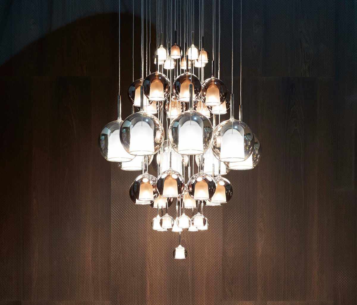 Masto Globe Pendant Light