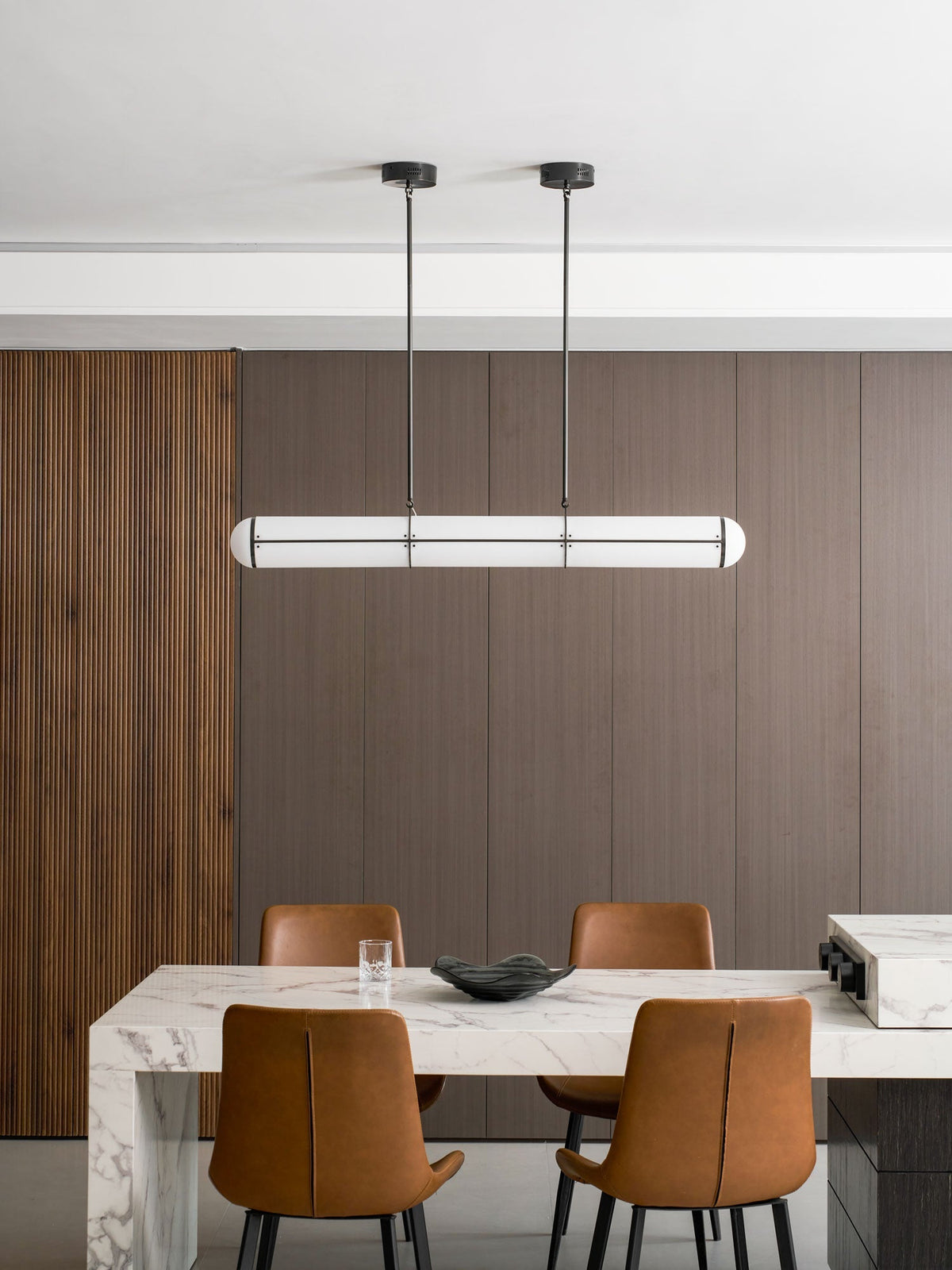 Stereri Linear Pendant Light