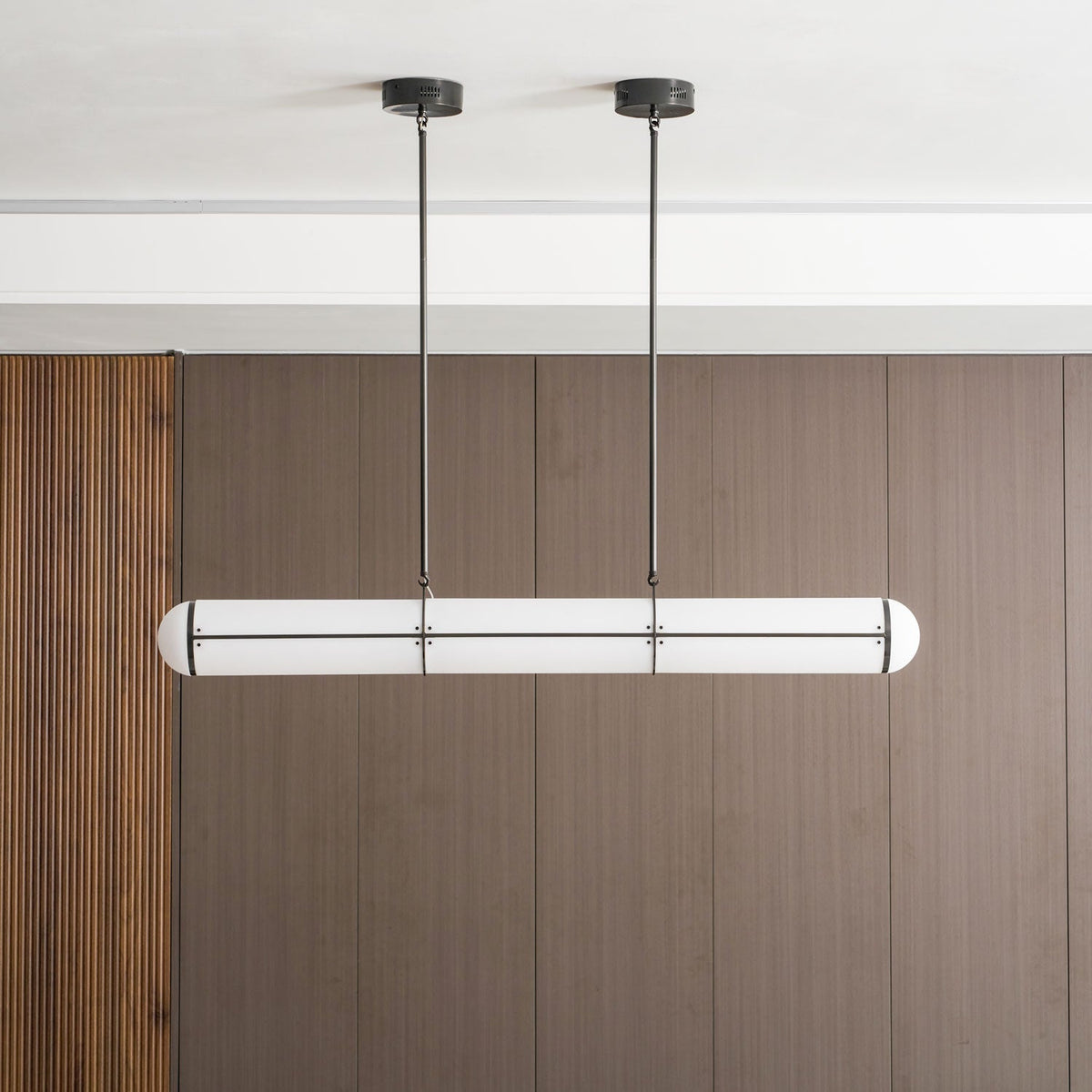 Stereri Linear Pendant Light